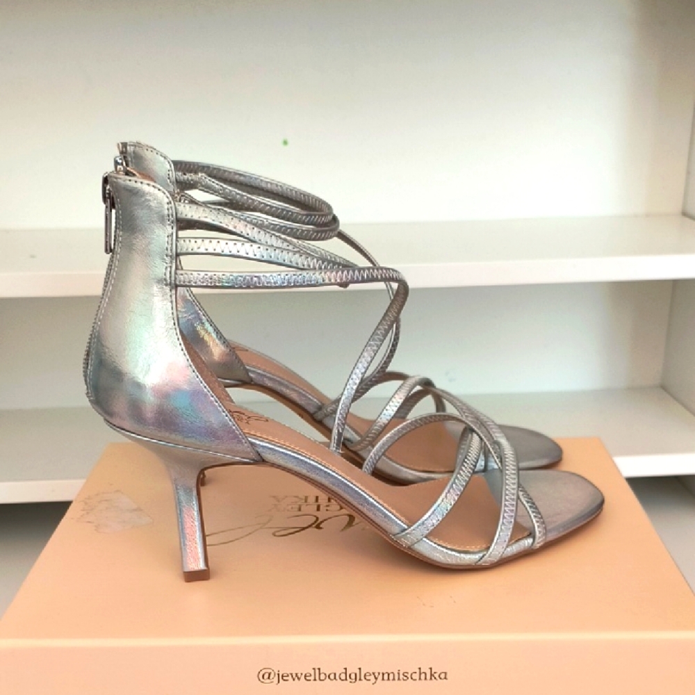 Jewel Badgley Mischka Silver Heel